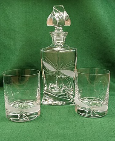Lahev Quadro sklenice whisky